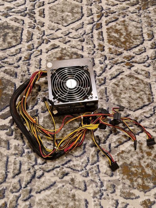 Блок питания Huntkey 500W. Модель: LW-6500HG (срочно)