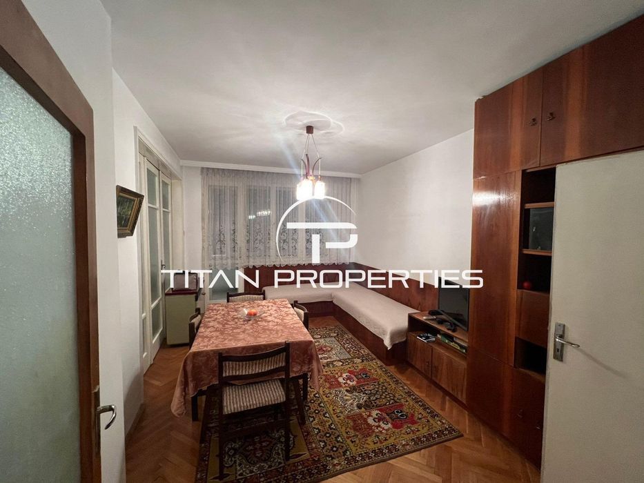 Дава се под наем Многостаен апартамент в Варна, Център - 110 кв.м за 460 € - Снимка #2