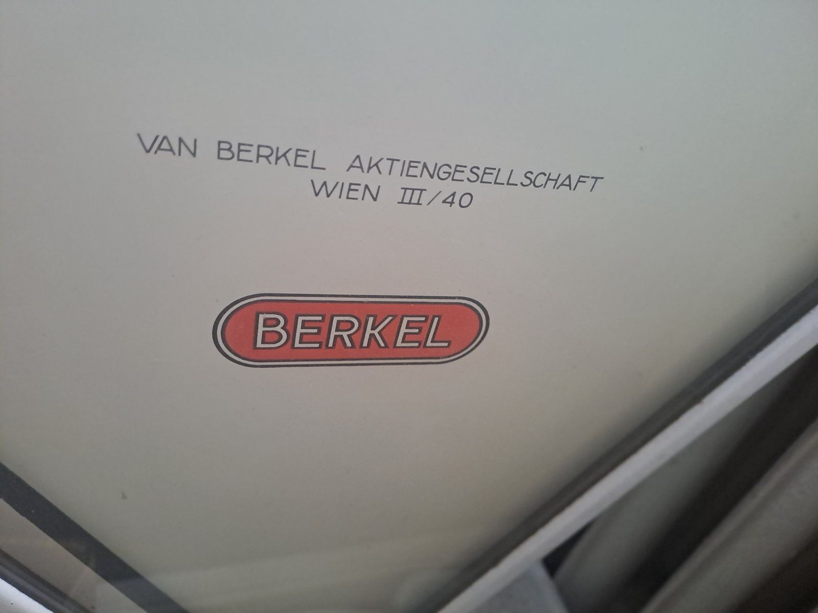 Кантар Berkel от 1943г.