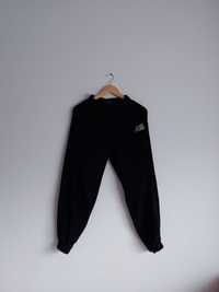 Pantalon negru trening Bershka,catifea, xs