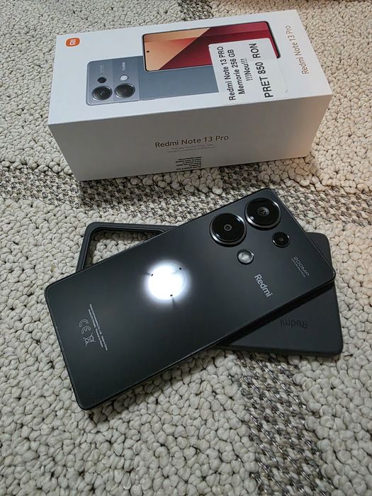 Redmi Note 13 Pro ( Xiaomi ) 120 Hz / camera 200 Mpx