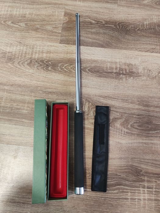 Baston cromat telescopic / 60 cm ( Nou in cutie)
