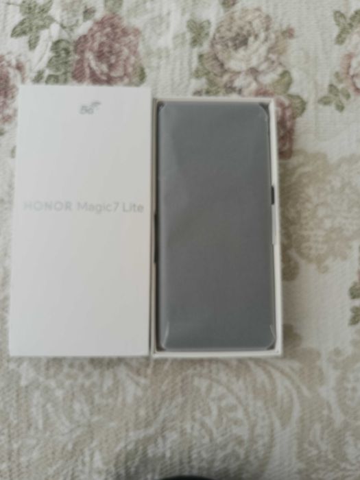 Telefon mobil Honor magic7 lite