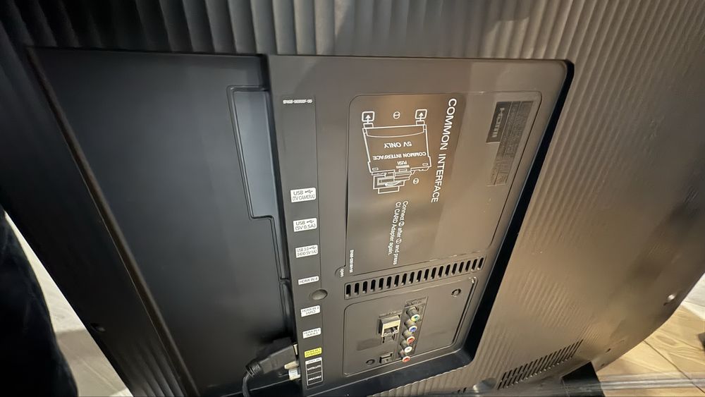 Продам телевизор бу