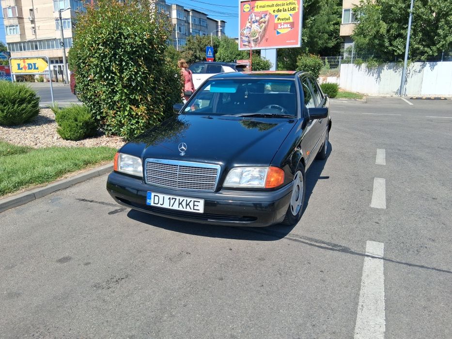 Mercedes clasa c
