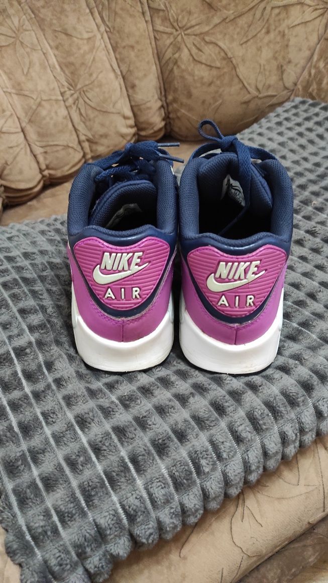Дамски маратонки Nike Air Max  38 номер