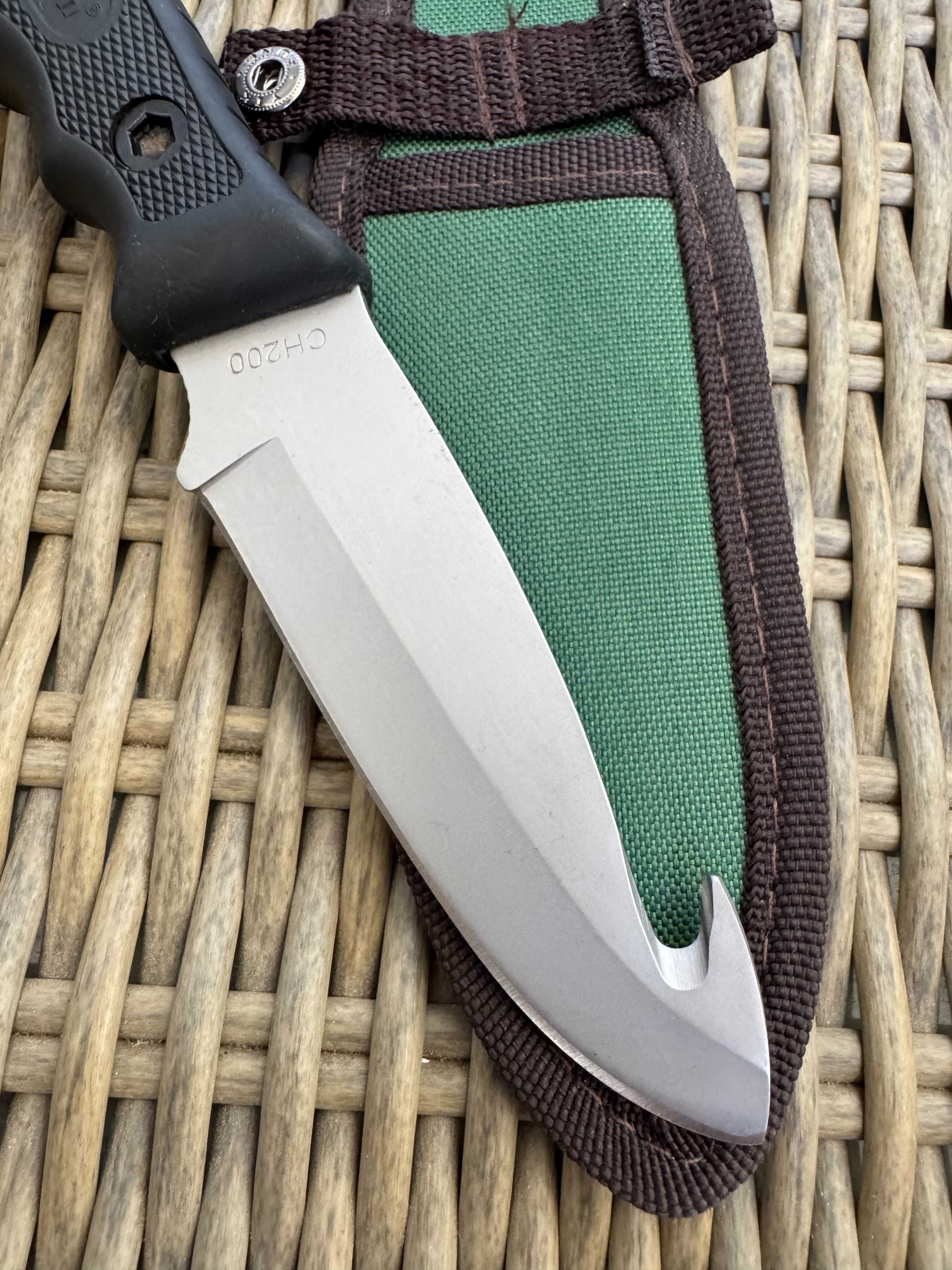 Cutit Smith & Wesson pentru pescuit sau vanatoare