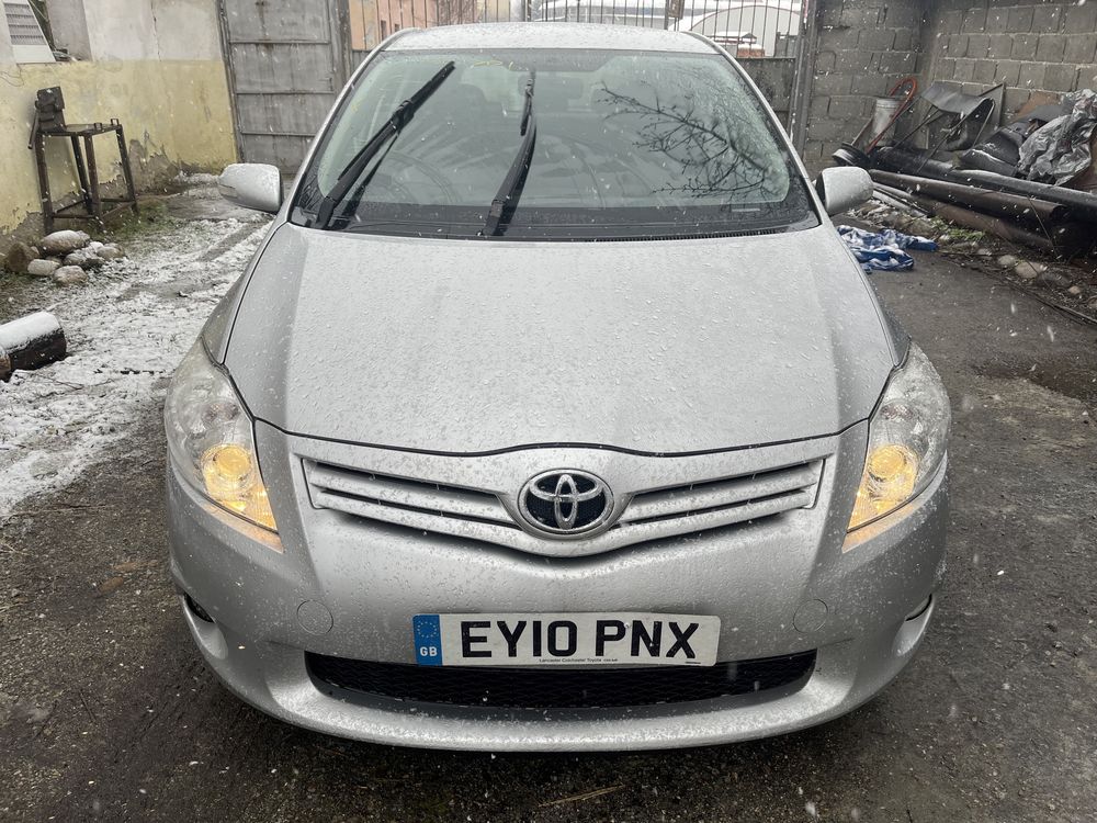 На Части Toyota Auris 1.6 ValveMatic 132к.с 2011г. НА ЧАСТИ