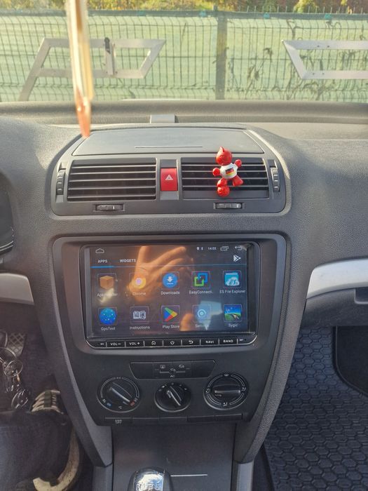 Vand Skoda  octavia  an fabricatie 2006 inmatriculata 16.benzina MPI