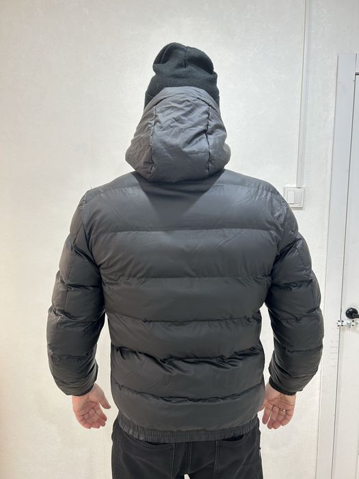 Продам куртку зимнюю