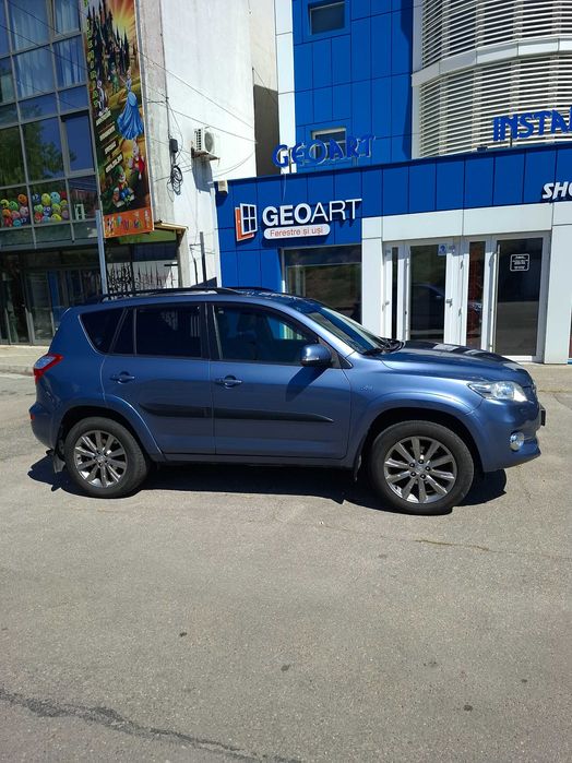 Toyota RAV4 2012