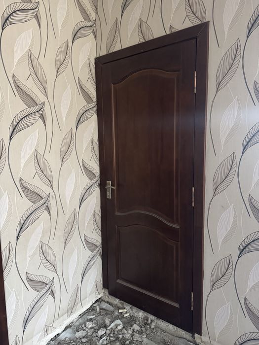 Продам двери в хорошем состоянии