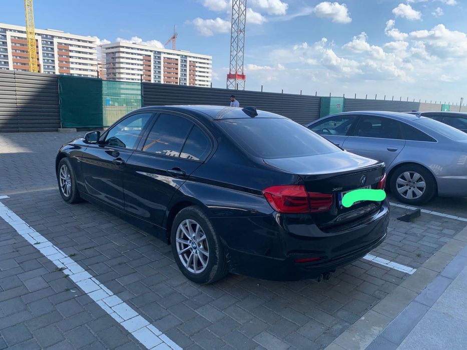 BMW Seria 320d F30 xDrive