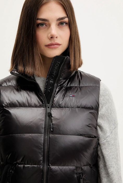 Елек Tommy Jeans пух