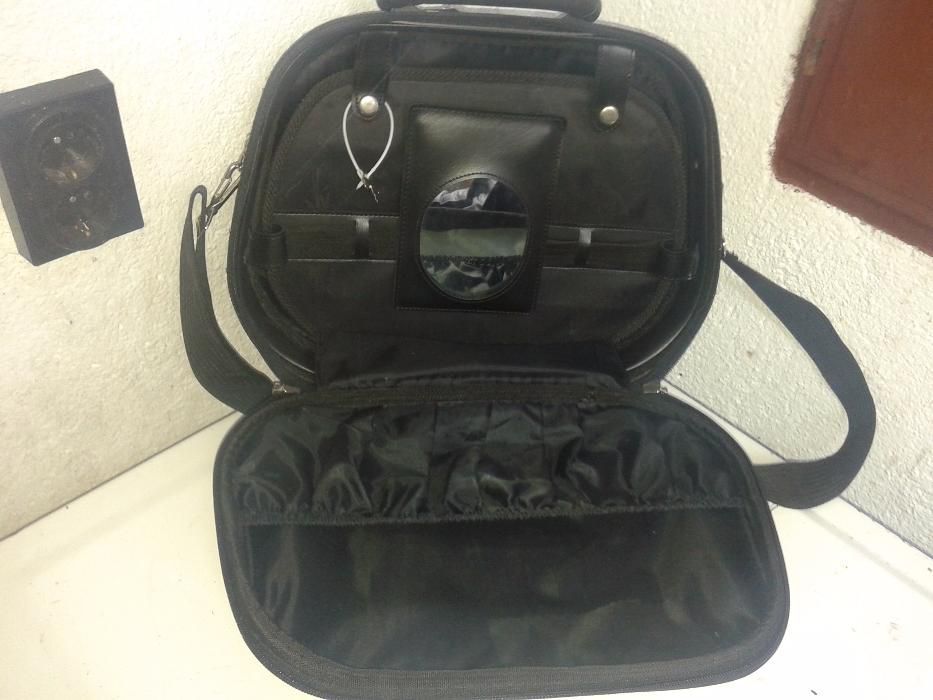 дамска чанта..дамска чанта