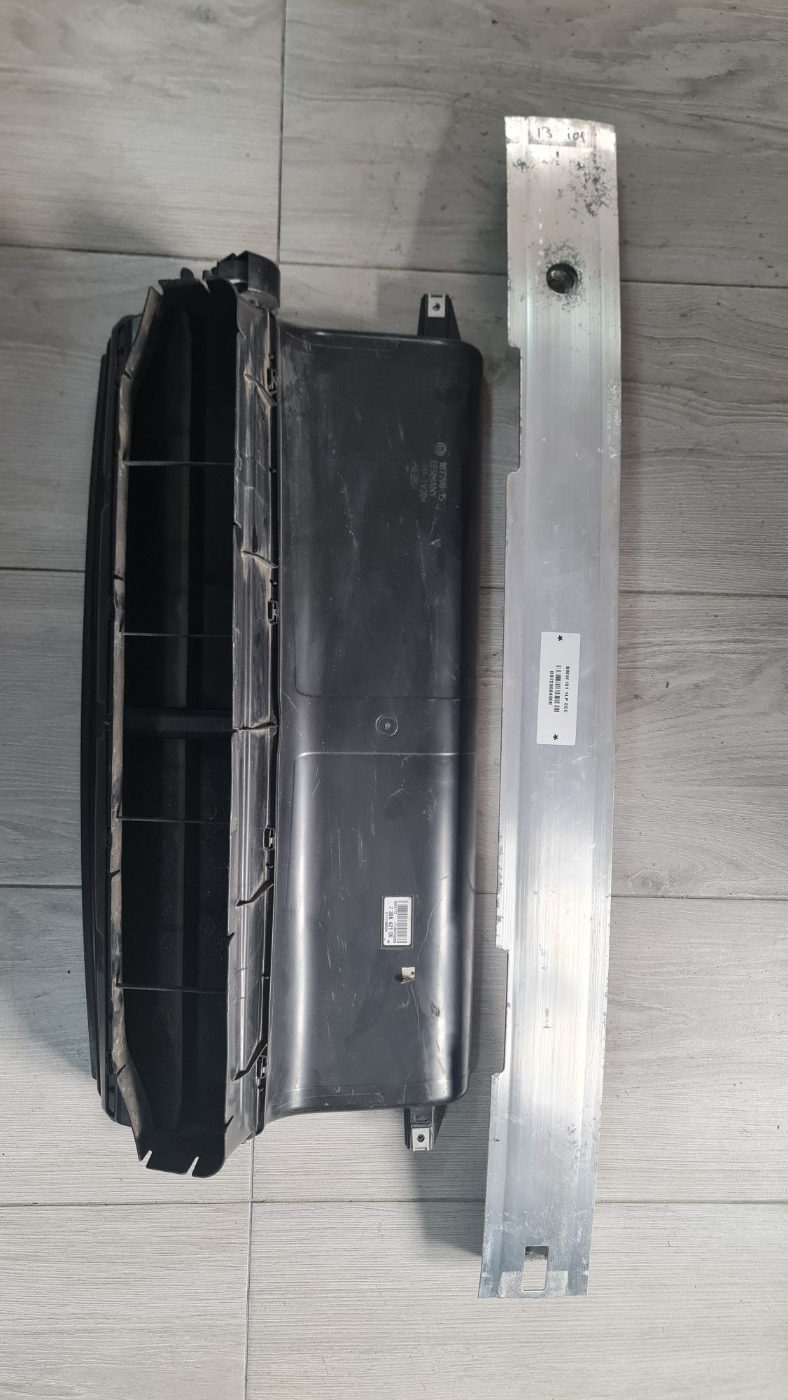 Bara fata armatura far faruri grila activa BMW I3 i01
