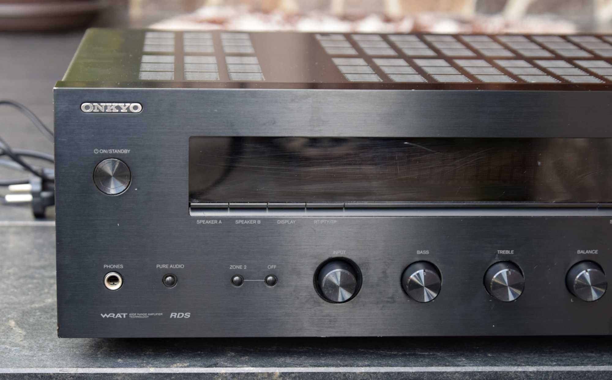 Amplificator Onkyo TX-8050, defect
