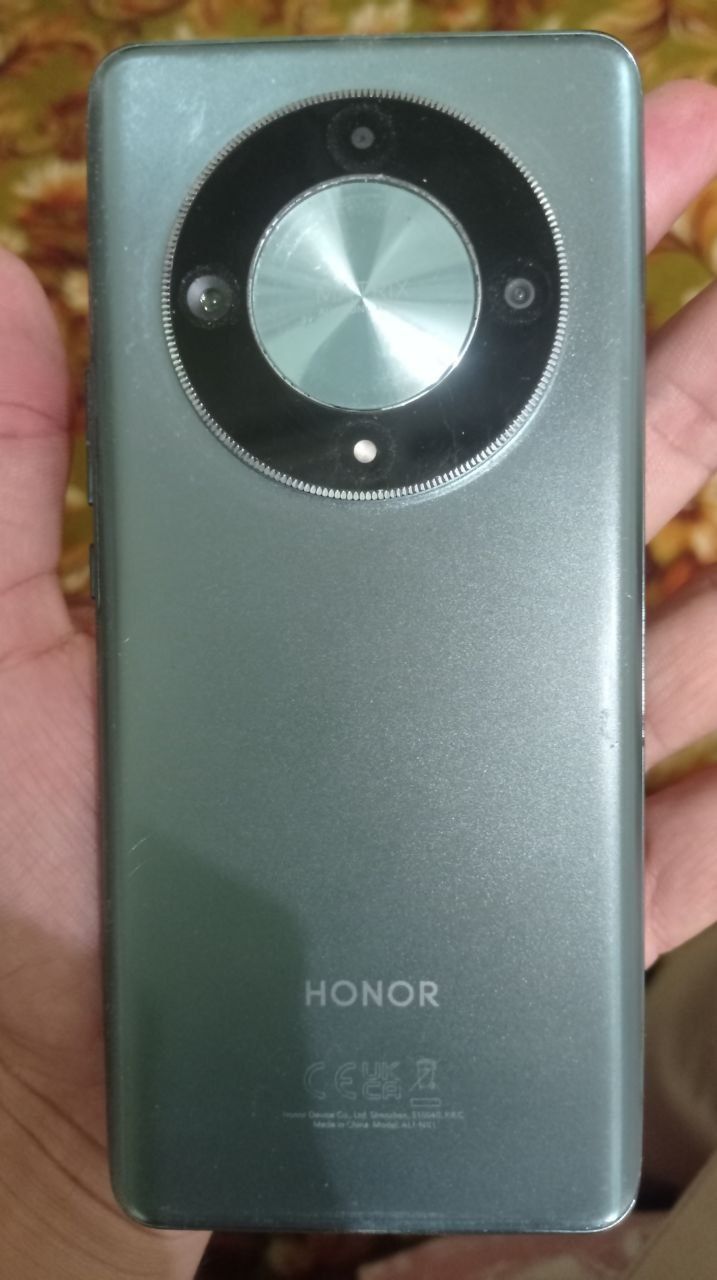 Honor x9b telefoni