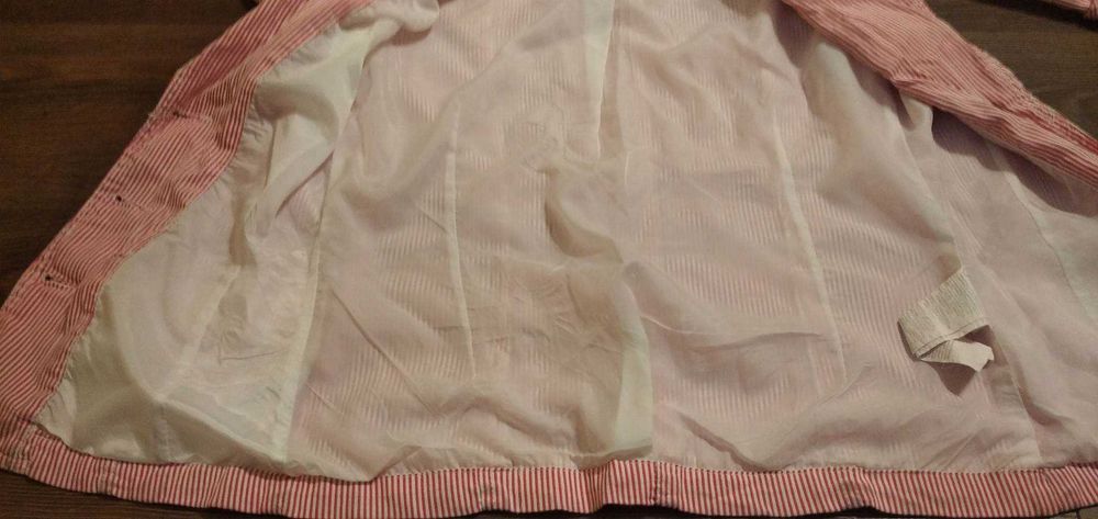 Вталено дамско интересно розово сако. Размер "М".