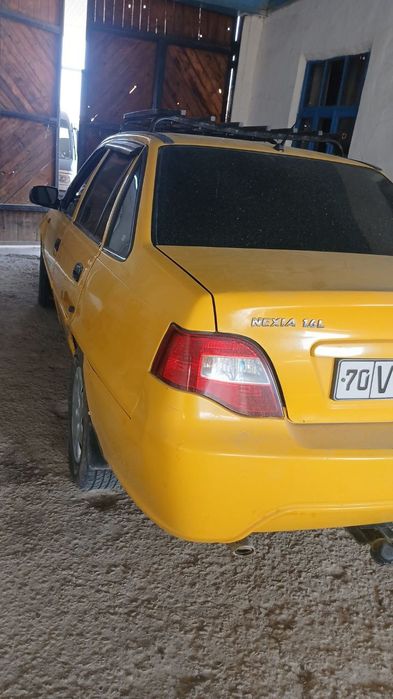 Neksiya 2.1,6 sotiladi
