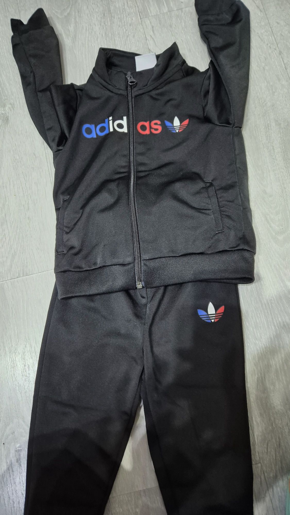 Комплекти на ADIDAS 86 см