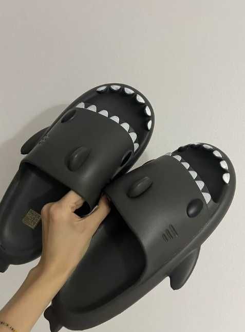 Papuci noi de rechin pentru femei/bărbați