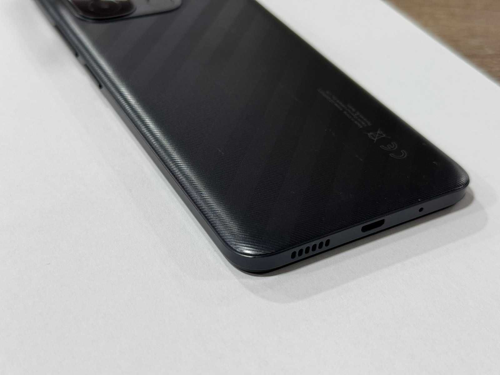 Продавам Redmi 12C