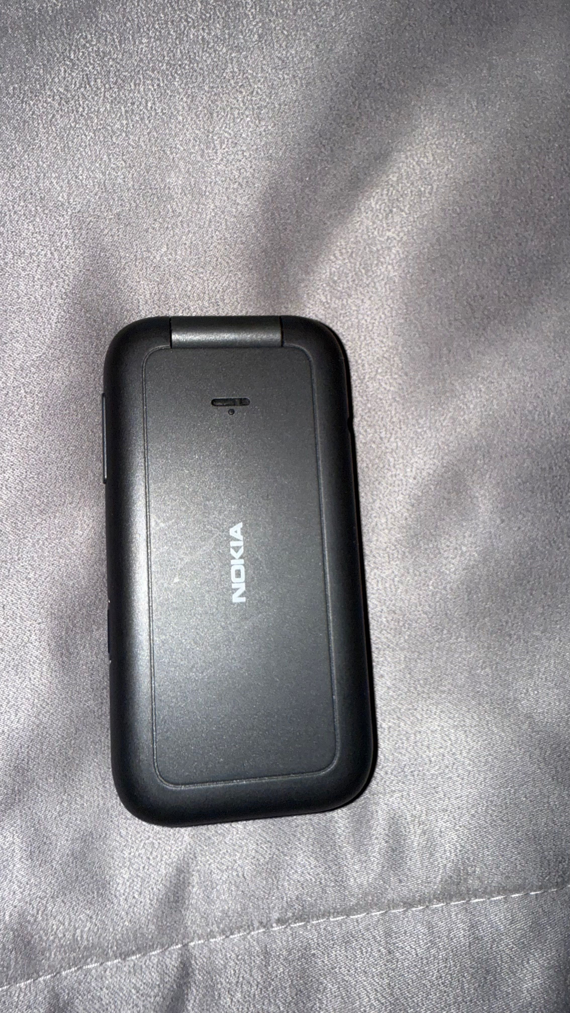 Nokia 2660 Flip 4G Large buttons