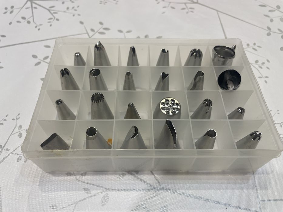 Продается кондитерский набор для выпечки торта