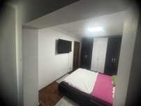Vand apartament 3 camere etaj 1 vis a vis de OPC