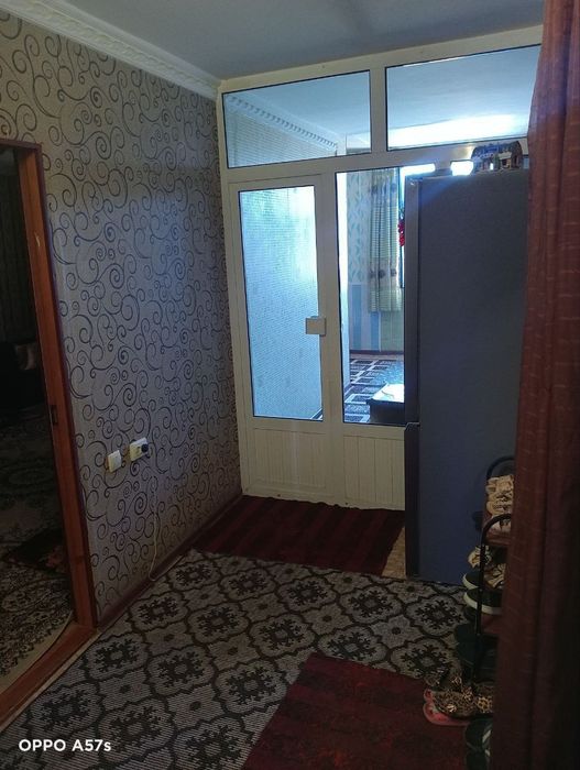 3 xonali kvartira sotiladi