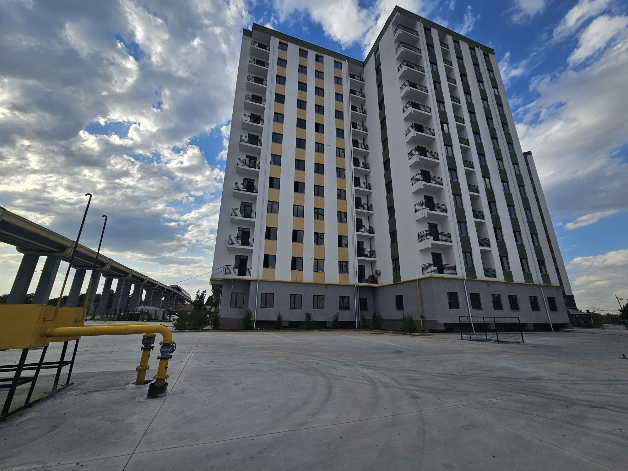 Продаётся квартира метро Чоштепа 1-бекат