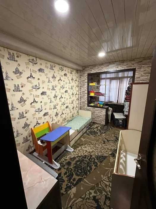 Коракамишда 3-хона яхши жойда тоза уй