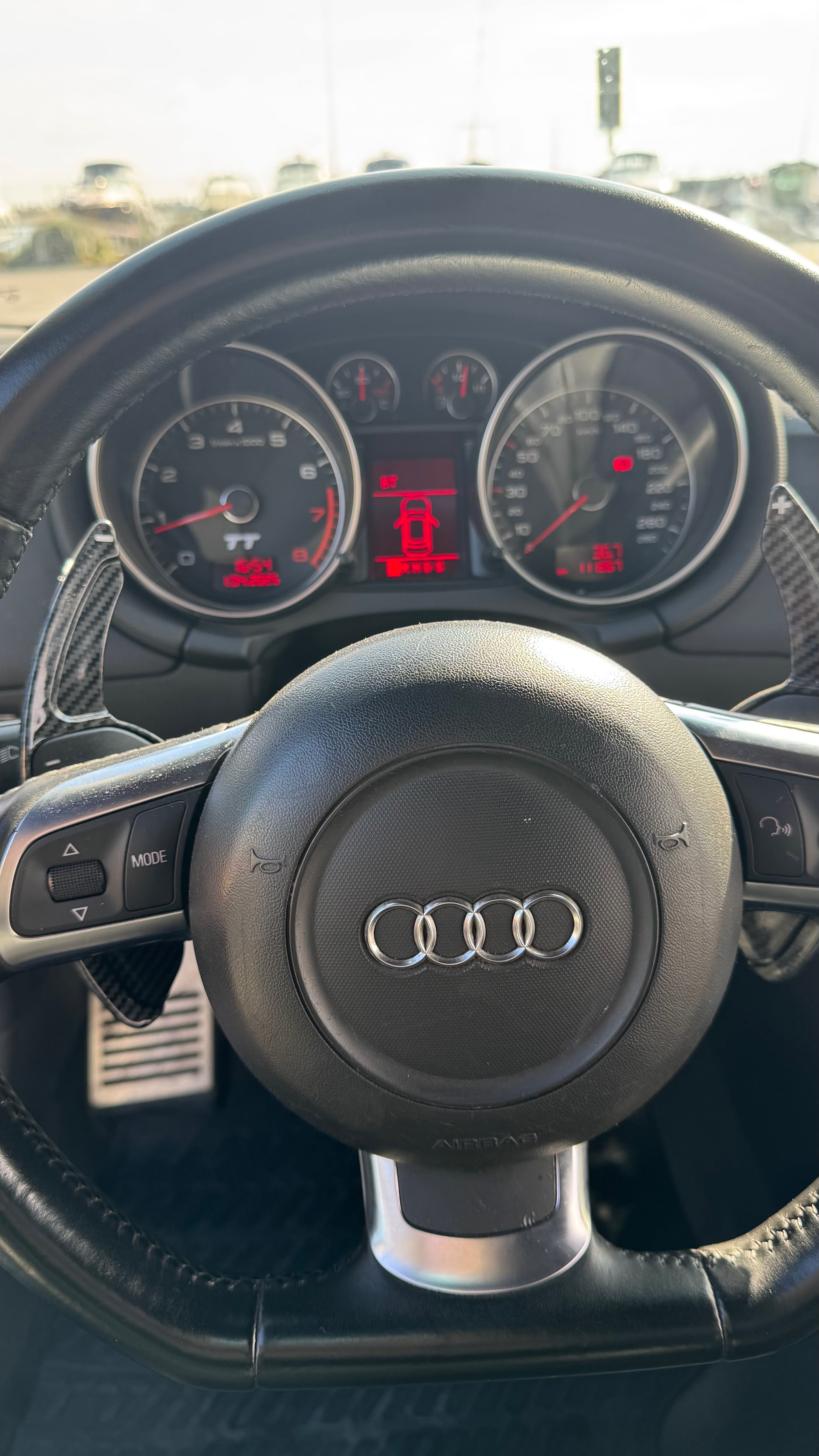 Audi TT 2.0 TFSI WHITE Edition