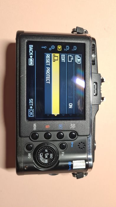 Olympus E-P2 in stare impecabila