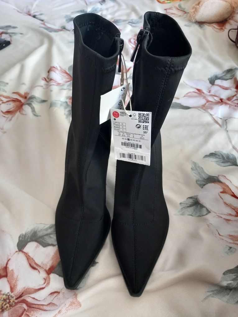Pantofi Stradivarius nou 37