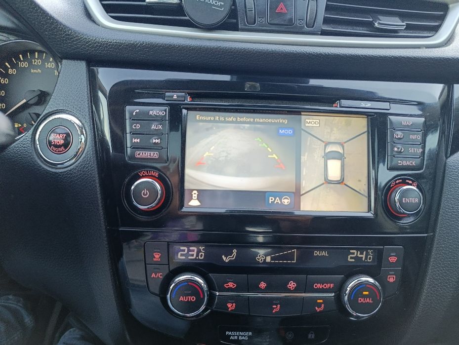 Nissan Qashqai 1.6 dCi Tekna / 2014 – Full Option / Cameră 360° / Navi