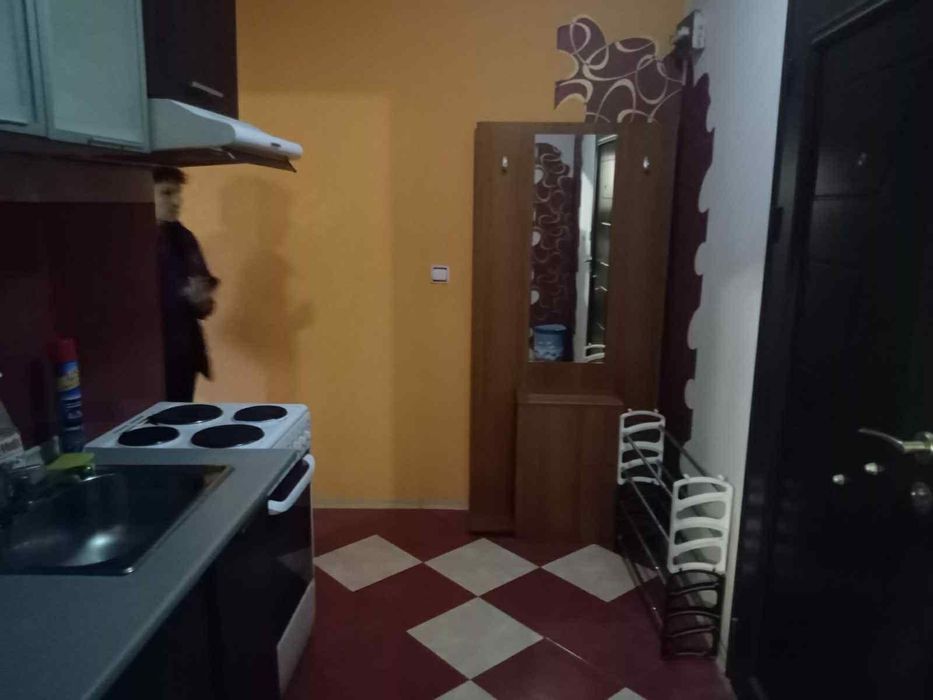 Двустаен апартамент в ж.к. Люлин 2.