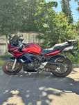 Motocicleta Yamaha FZ6