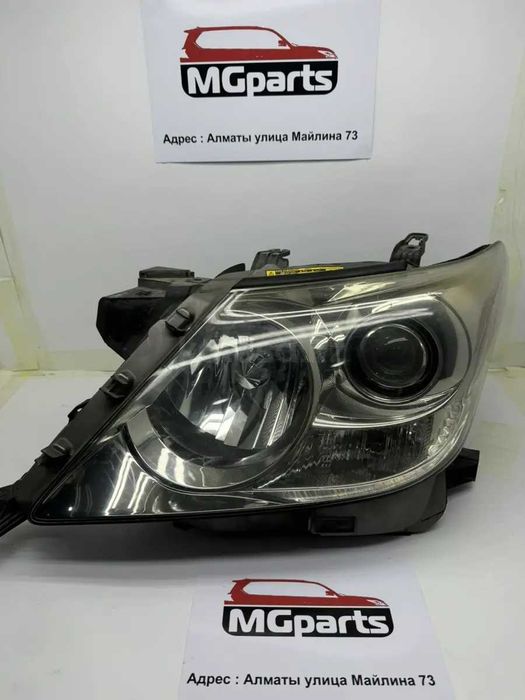 Фара б/у оригинал правая и левая от Lexus LX-570 8-11г