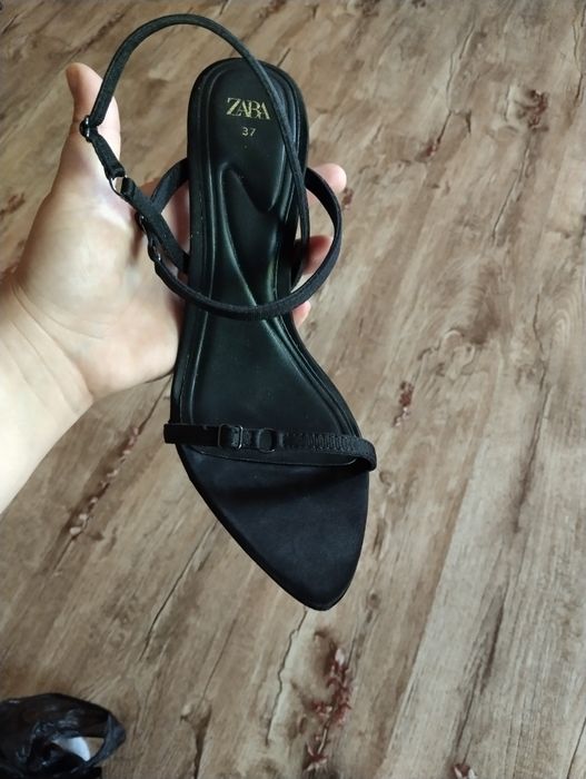 Sandale Zara Nr 37