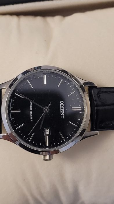 Ceas de mana ORIENT damă 28mm negru  Model FSZ3N004B0