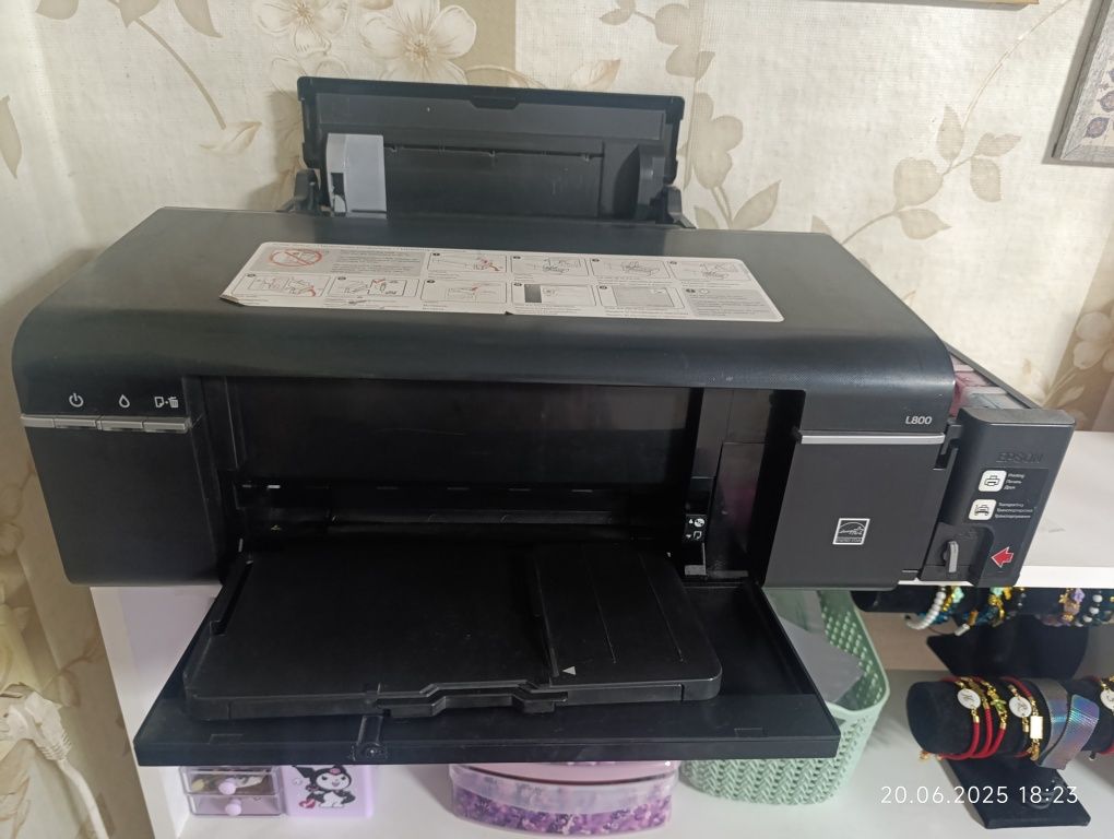 Принтер л 800. Эпсон L800