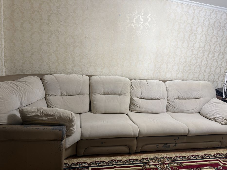 Угловой диван б/у