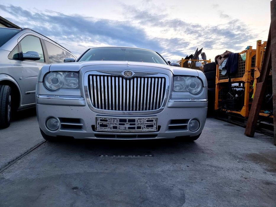 Capota Motor Chrysler 300c
