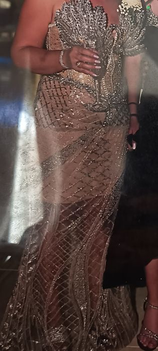 Rochie nașa  purtata  câteva ore