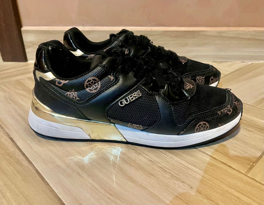 Оригинални Маратонки Guess