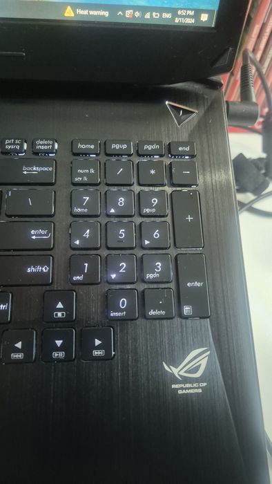 Laptop Gaming Asus ROG i7 32GB RAM