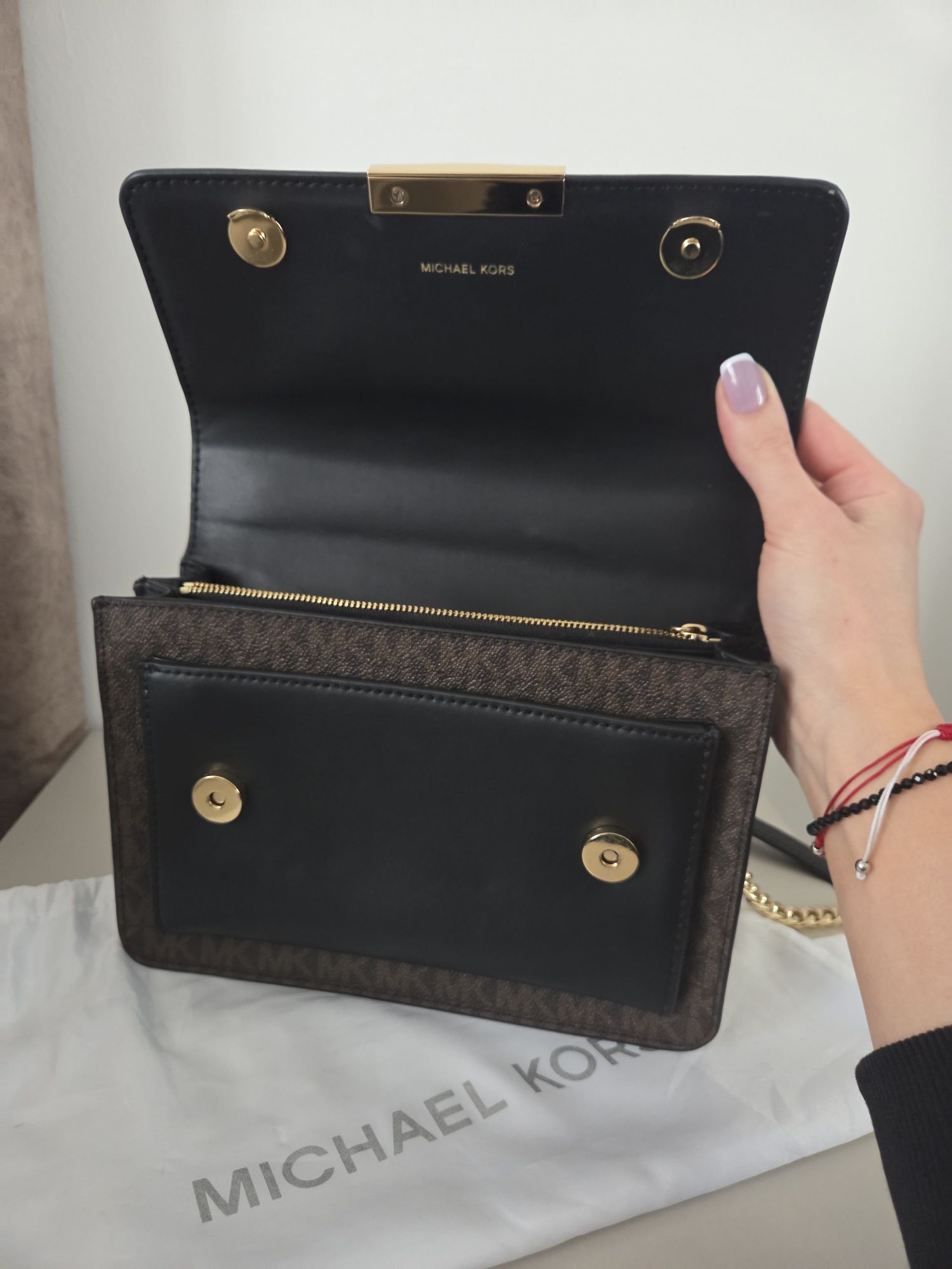 Дамска чанта Michael Kors