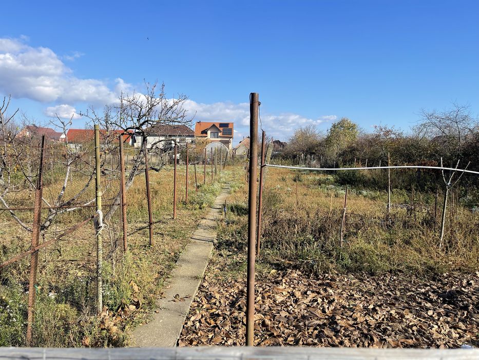 Casa de vanzare cu teren 1439mp Osorhei